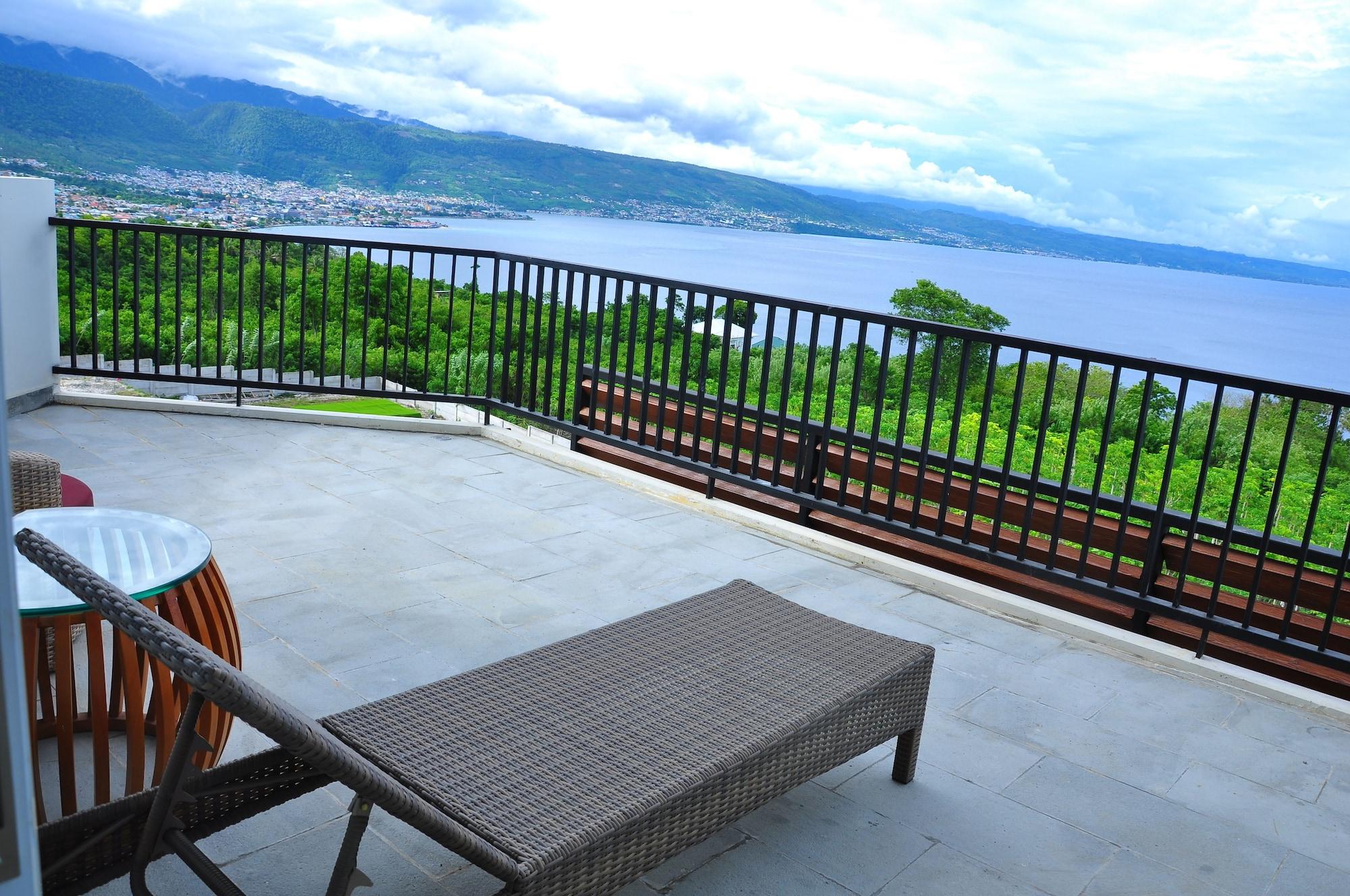 Swiss-Belinn Luwuk Zewnętrze zdjęcie