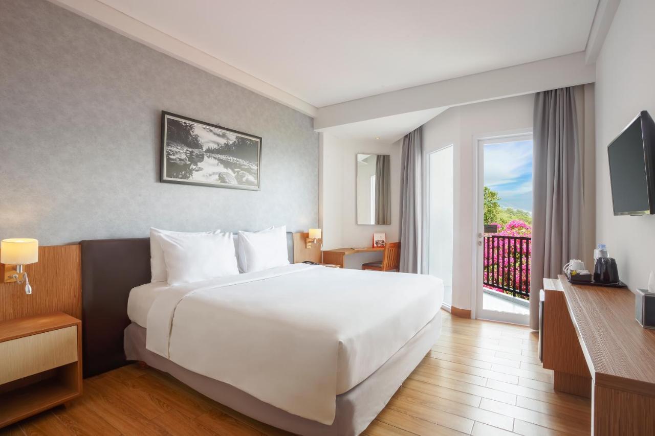 Swiss-Belinn Luwuk Zewnętrze zdjęcie