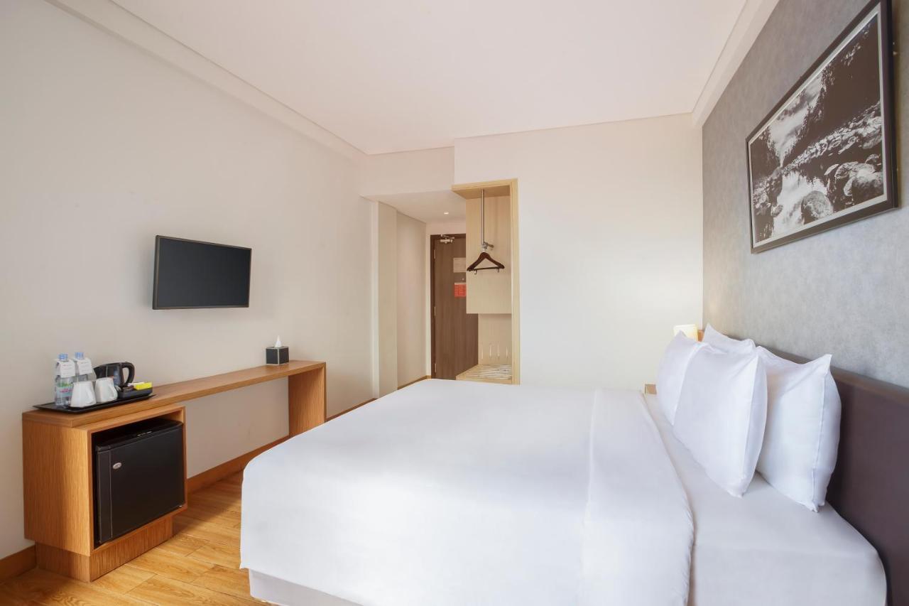 Swiss-Belinn Luwuk Zewnętrze zdjęcie