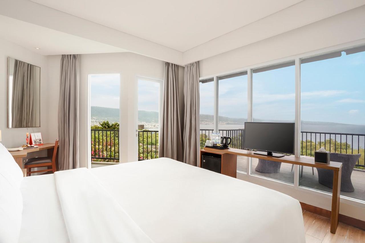 Swiss-Belinn Luwuk Zewnętrze zdjęcie