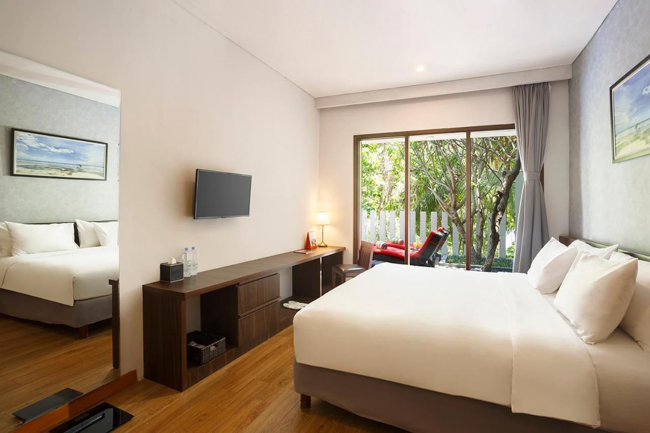 Swiss-Belinn Luwuk Zewnętrze zdjęcie