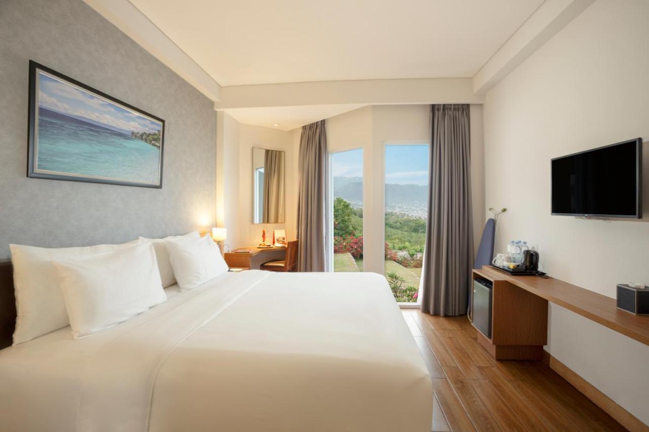 Swiss-Belinn Luwuk Zewnętrze zdjęcie