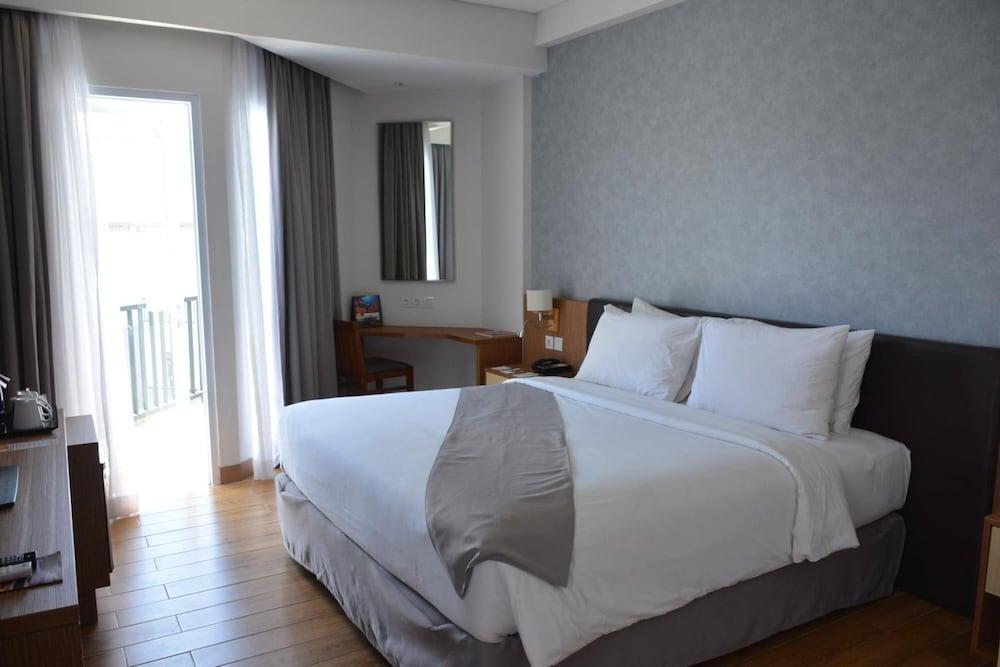 Swiss-Belinn Luwuk Zewnętrze zdjęcie