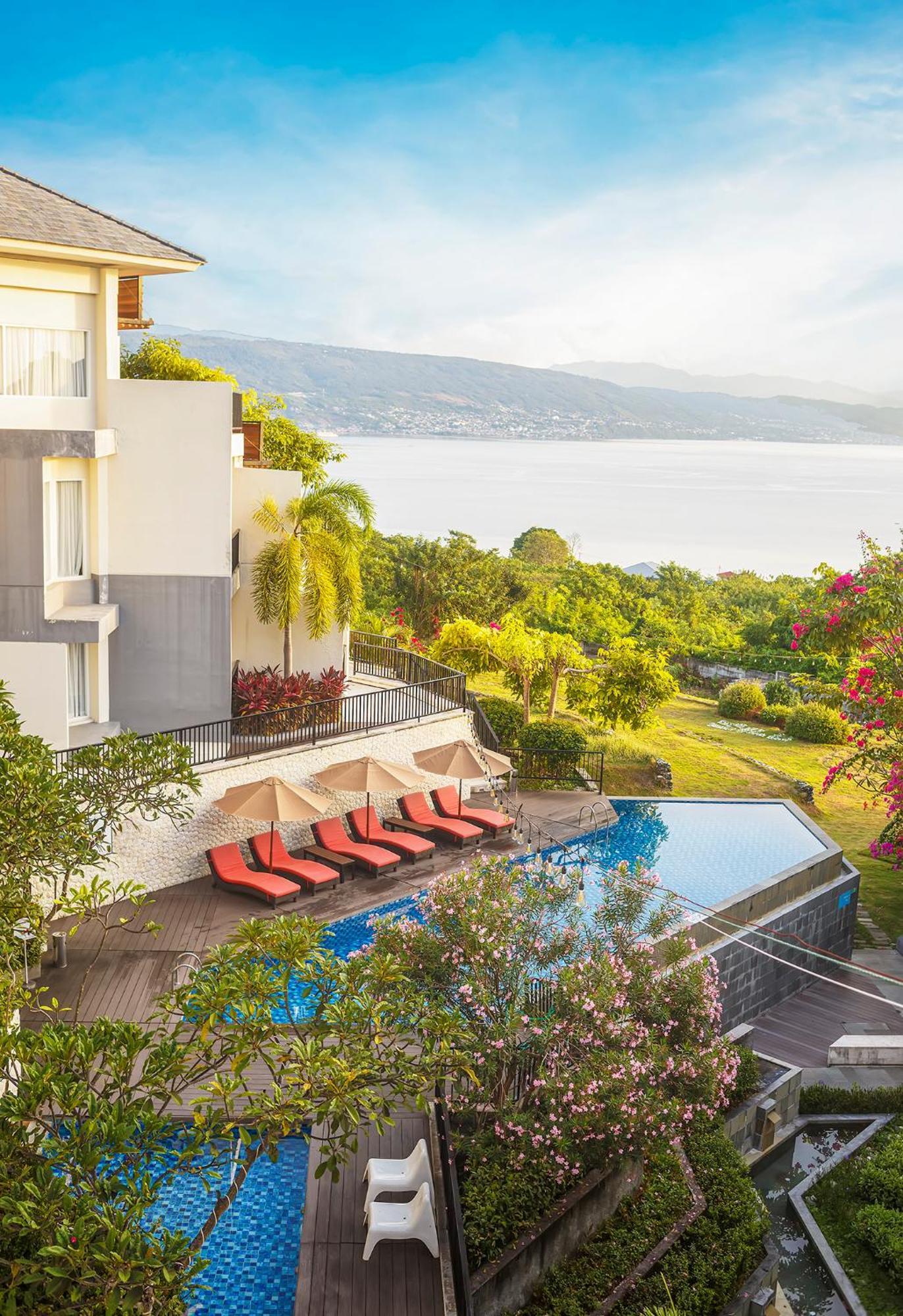 Swiss-Belinn Luwuk Zewnętrze zdjęcie