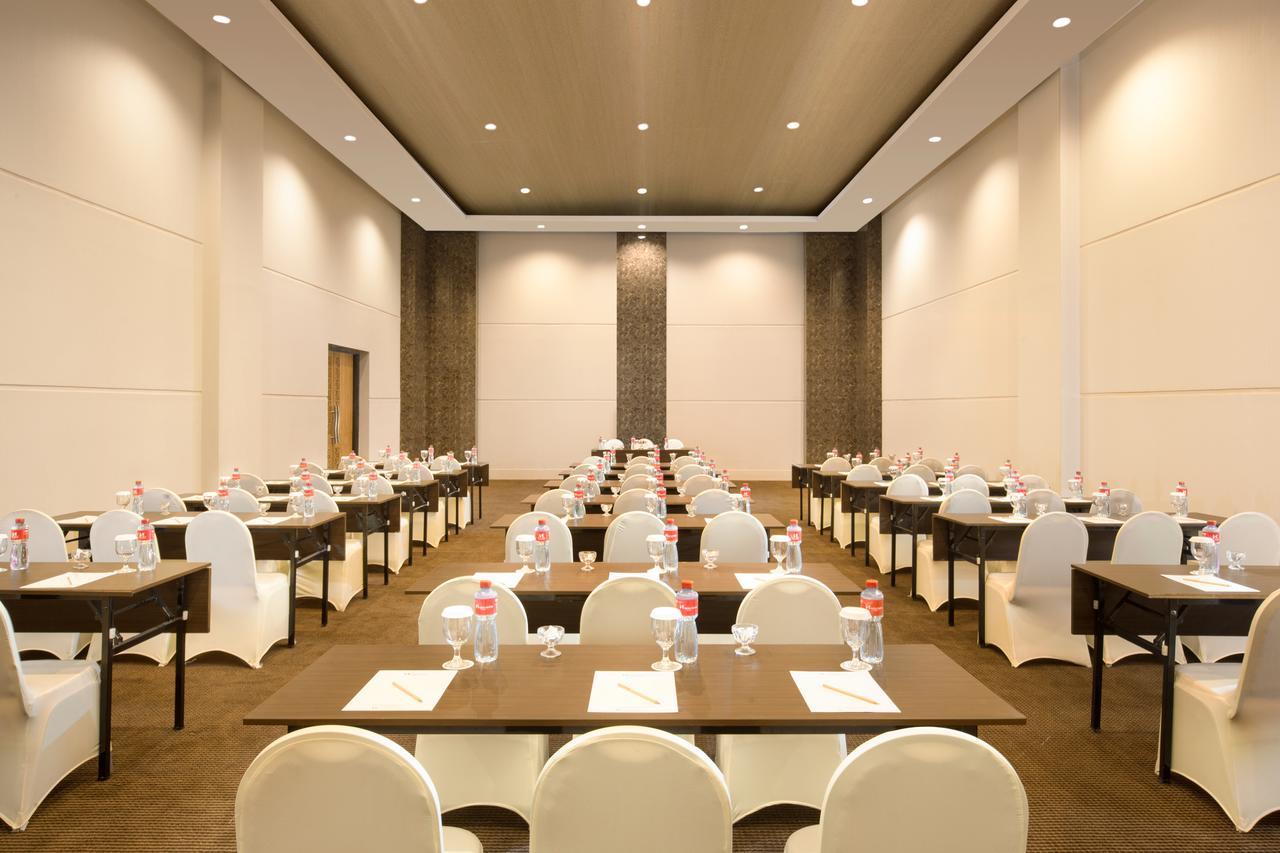 Swiss-Belinn Luwuk Zewnętrze zdjęcie