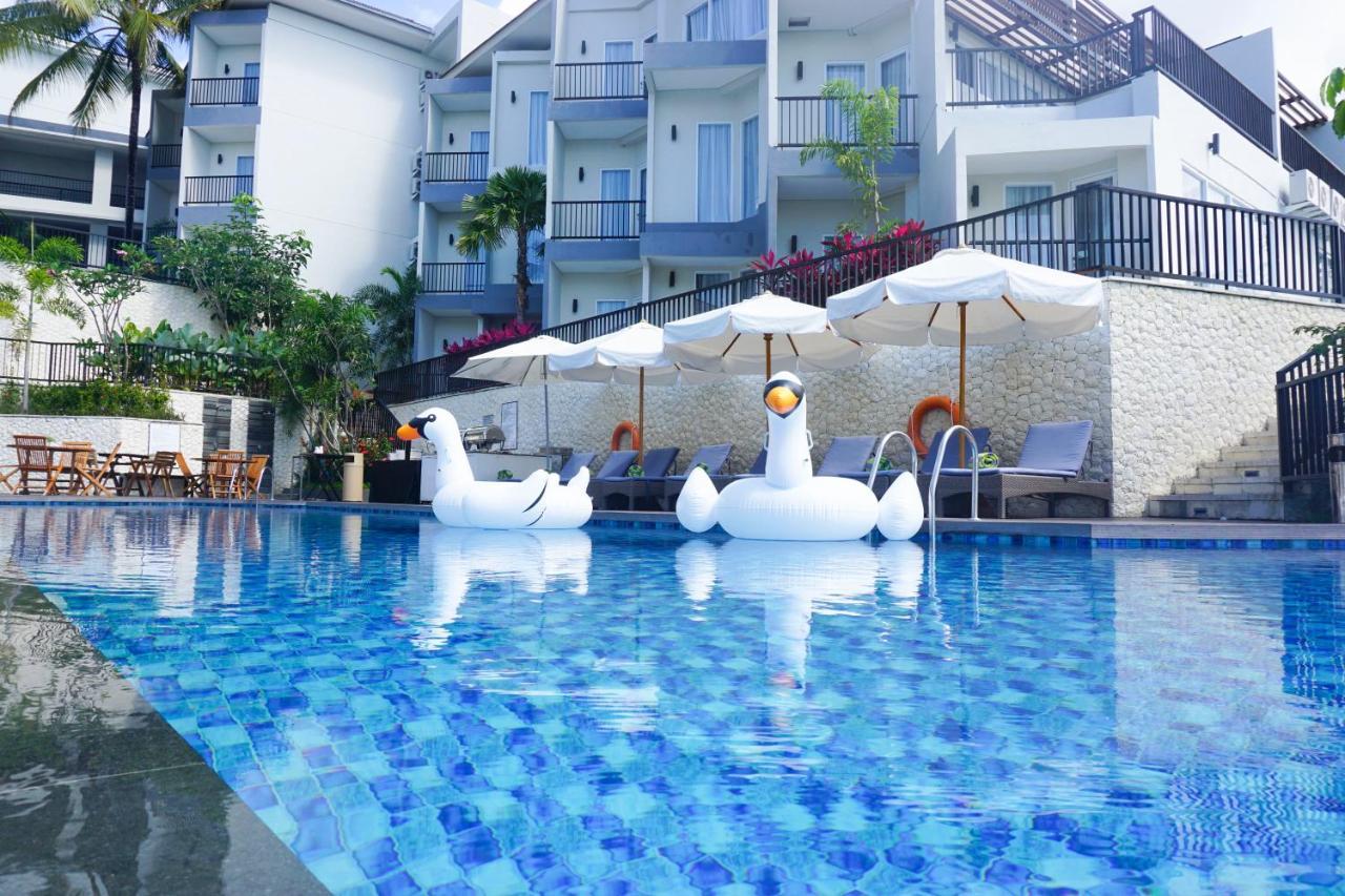 Swiss-Belinn Luwuk Zewnętrze zdjęcie